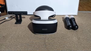 Playstation 4 VR with Camera and move controllers