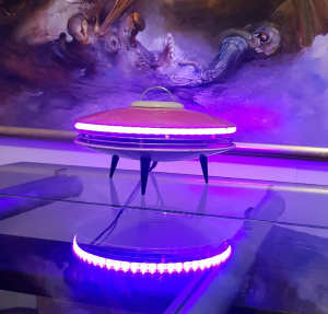 Vintage Rayflow UFO heater. (table lamp or hanging lamp).