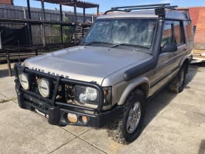 Wrecking 2003 Land Rover Discovery 2