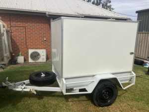 6x4 enclosed trailer