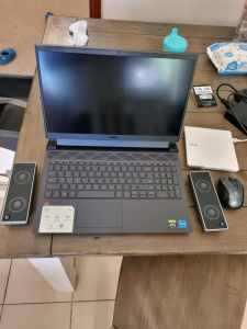 Dell Gaming Laptop G15 5520