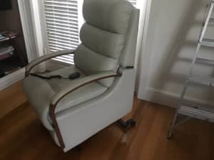 Lazy boy Electric Armchair
