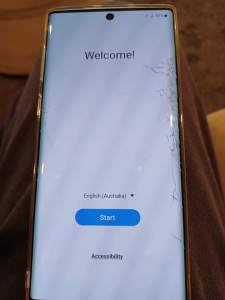 Samsung Note 10 cracked screen works well