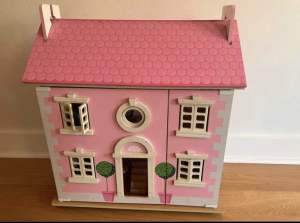 Le Toy Van Wooden Dolls House with Furniture