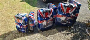 Brand new Suitcase set of 3 Australian flag and kangaroo 