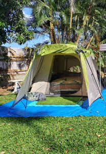 Coleman 6 person instant up tent