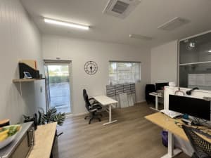 Office Space / Shop for RENT