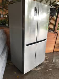 LG Double door fridge