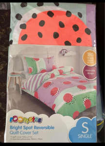 2 x brand new single quilt covers