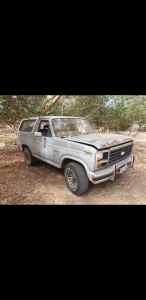 1982 FORD BRONCO (4x4) 3 SP AUTOMATIC 4X4 2D WAGON, 5 seats All Others