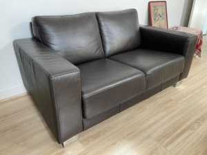 Leather Sofa 2 seater excellent condition 