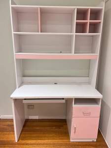 Computer and Study desk with Shelves- Cheap Price, Pick up only.