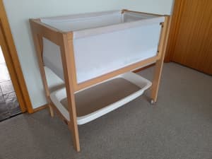 Boori baby bassinet / change table for sale