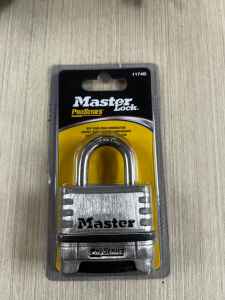 2842 master lock combination padlock