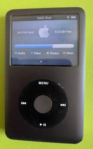 iPod Classic 160gb - with 13,000 songs