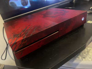 Gears of war 4 limited edition Xbox one S