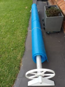 Pool cover with stand for sale 