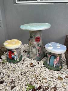Children’s outdoor table and stools