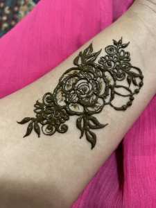 Henna designing for Ramadan and Eid