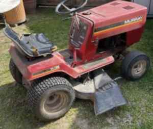 Free collection of ride on mowers (any condition dead or alive)