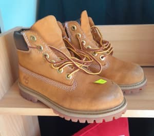 Timberland kids boots size US 11w