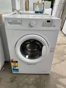 ! 5.5 kg euromaid front washing machine