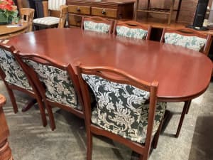 dining table second hand for sale