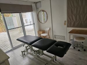 Furnished consult/treatment room in Clarkson