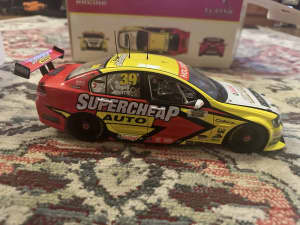1/18 Classic Carlectables Holden VE Supercar