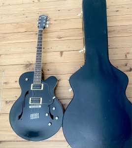 Yamaha AE 500 arch top semi-hollow electric guitar 