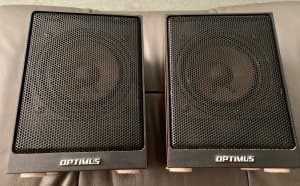OPTIMUS Minimus 2.5 Compact Bookshelf speakers.