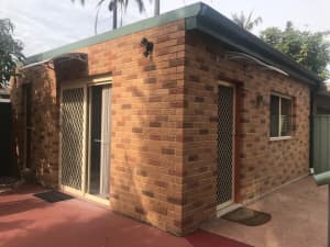 Granny flat for rent at Dolls Point