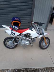 Motorcycle 70cc 4 stroke