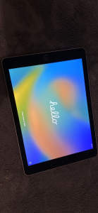 iPad Pro 9.7inch (A1673) 128gb Space Grey
