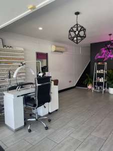 Hair salon business for sale and lease takeover