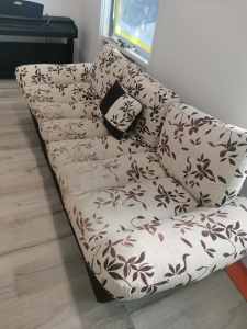3 seater sofas and 1 seater