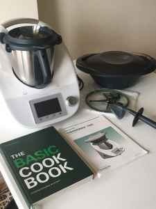 THERMOMIX TM5 - Excellent condition