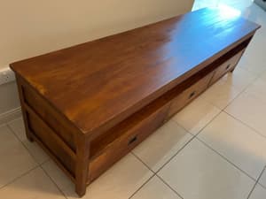 Solid wood entertainment console