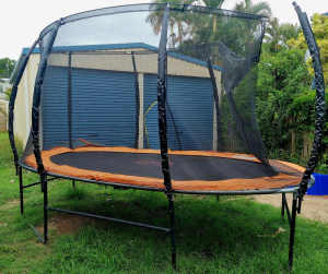 Kahuna Outdoor Oval Trampoline 8 ft
x 14 ft !!