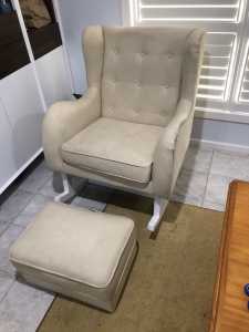 Rocking / Baby Feeding / Reading Chair with Ottoman