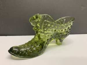Vintage Green Hobnail Glass Boot. Perfect condition. 15cm length
