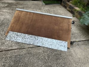 Skateboard ramp