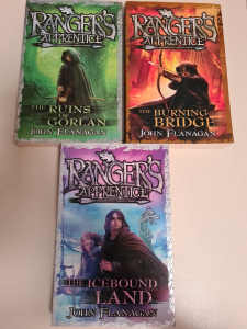 John Flanagan Rangers Apprentice Paperback Books x 3 Fantasy Fiction