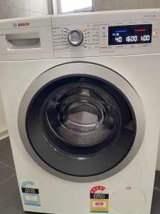 Bosch Serie 8 Washing Machine, front loader 8.5 k