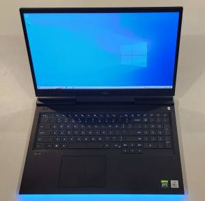 Dell G7 Gaming Laptop - cosmetic damage
