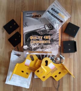 HILUX HEAVY DUTY RECOVERY POINT KIT