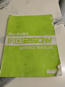 Suzuki RG250 workshop manual