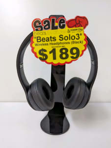 Beats Solo3 Wireless Headphones (Black)
