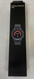 Brand New Samsung Galaxy Watch 5 Pro 45mm LTE (Black Titanium) 725370