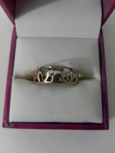 9ct Gold Ring 3 Tone Elephant Ring